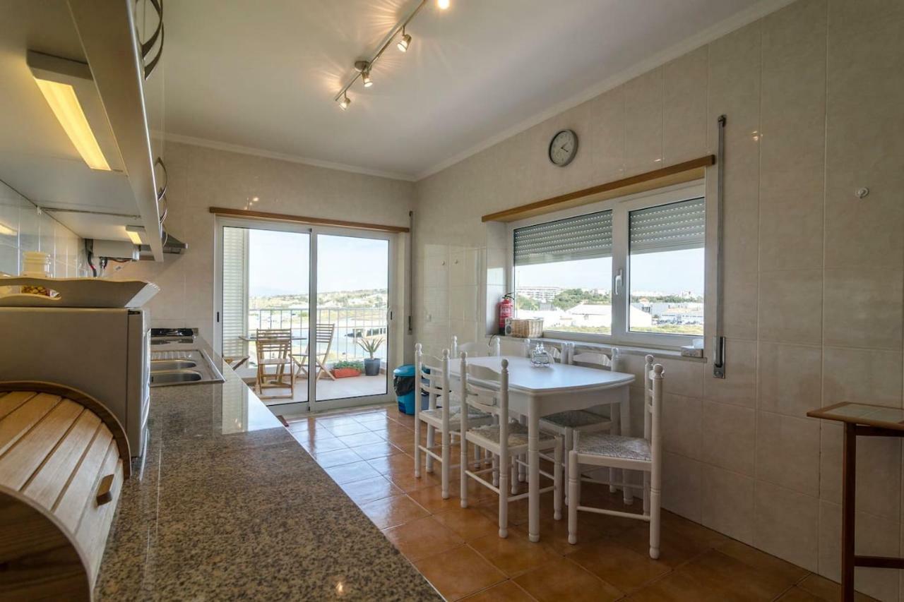 Appartement Marina And Atlantic Ocean View à Lagos Extérieur photo